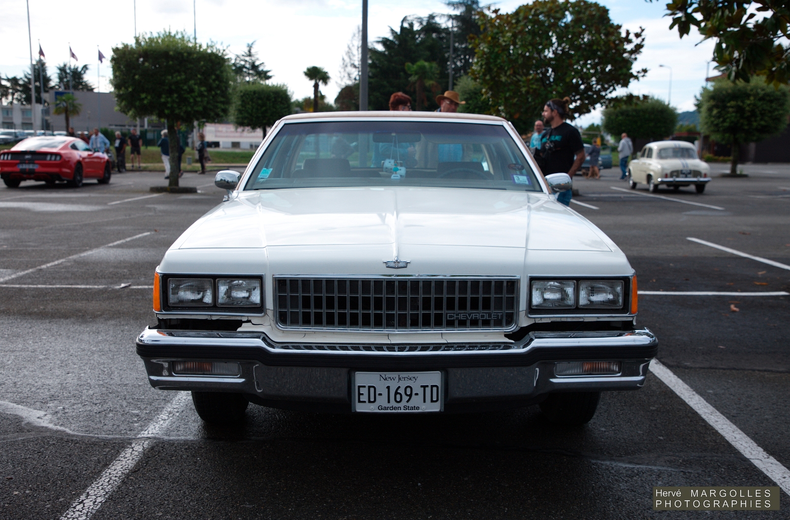 Chevrolet Caprice-02.jpg